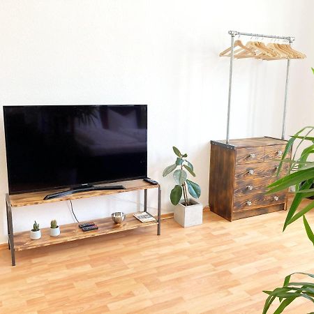 2 Zimmer Ferienwohnung In Zentraler Lage Inkl Wlan & Netflix ไลป์ซิก ภายนอก รูปภาพ